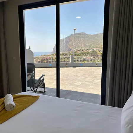 Апартаменты Oasis - *